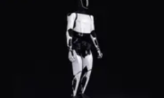 人形机器人Optimus V3引入Grok语音助手：人机交互新飞跃